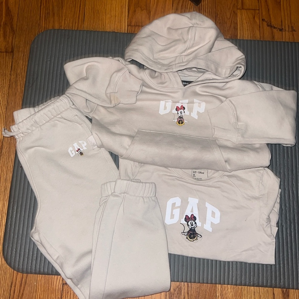3piece MinnieMouse Gap jogger set